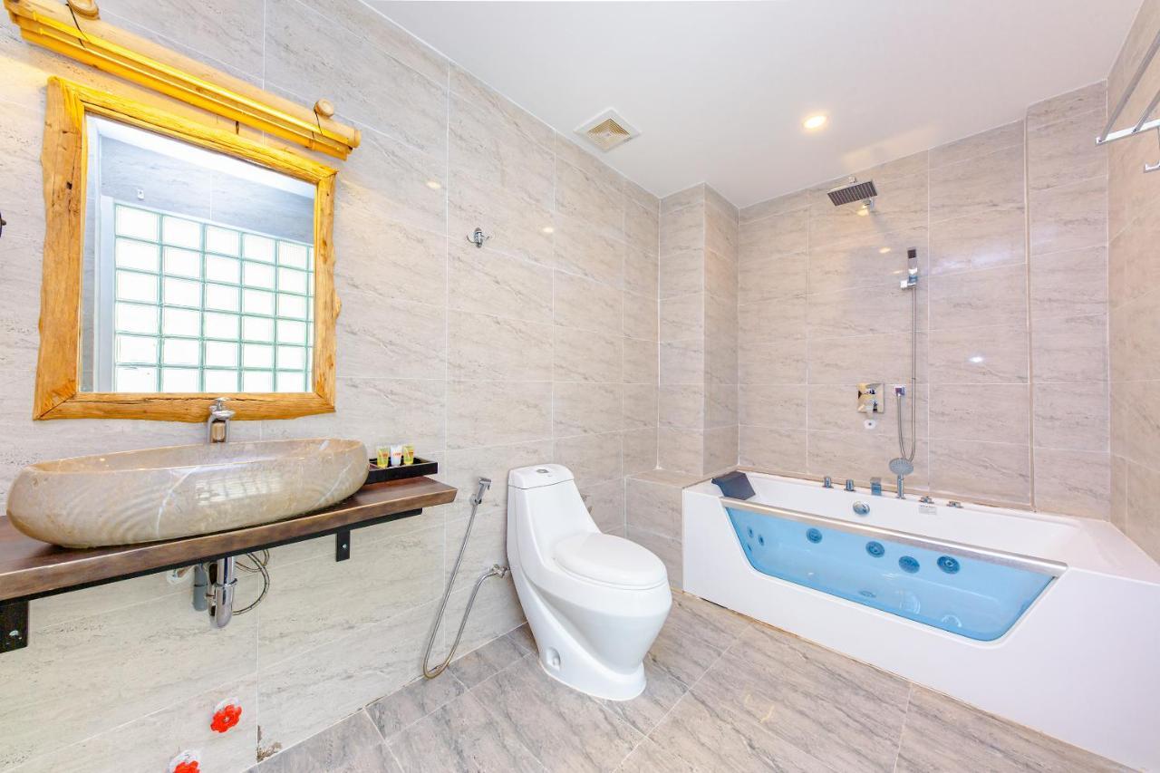 Oyo 426 Klaus Resort ニャチャン エクステリア 写真