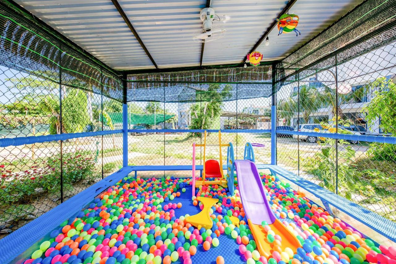 Oyo 426 Klaus Resort ニャチャン エクステリア 写真